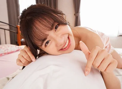 Chị gái dâm đãng giành bạn trai của em gái
